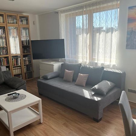 Apartman S Wellness Sluzbami Čerčany Buitenkant foto