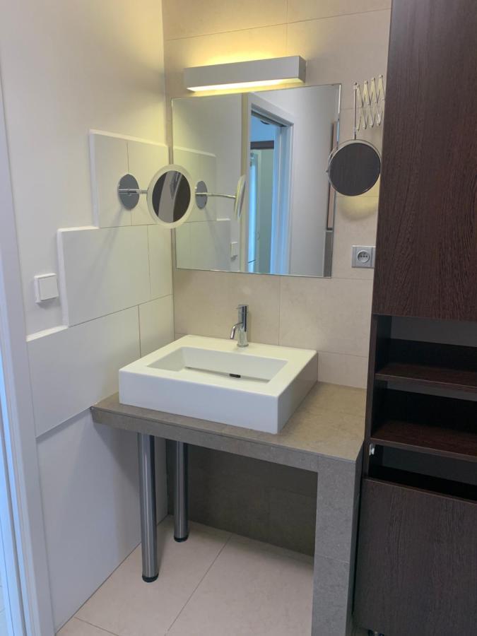 Apartman S Wellness Sluzbami Čerčany Buitenkant foto