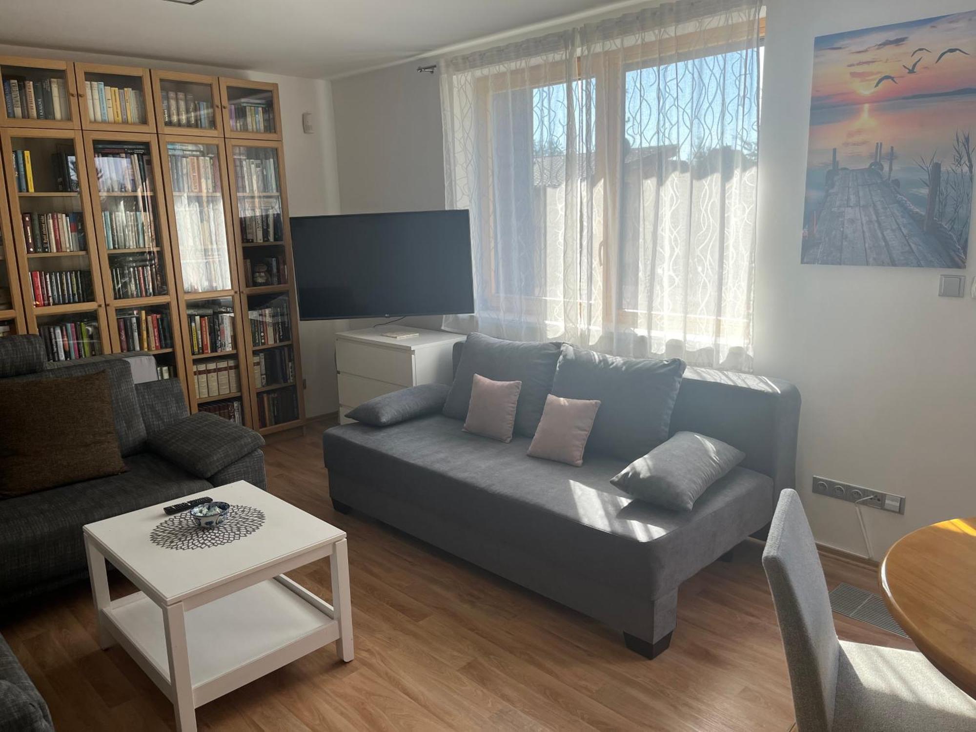 Apartman S Wellness Sluzbami Čerčany Buitenkant foto